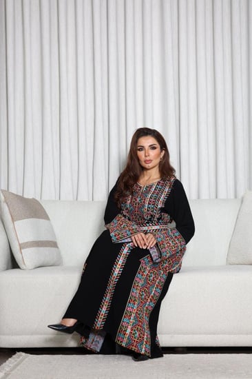 جلابية بتراث الماضي وعراقة الحاضر