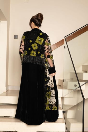 جلابية مخمل قطعتين بالتل المطرز بالقطيفة