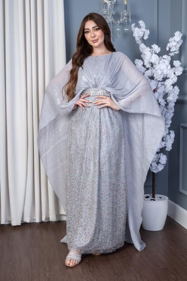 جلابية بخامة الاورجنزا راقية بلون رمادي ولمعة زاهية