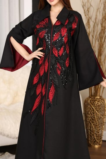 جلابية لينن برقبة قلاب ممزوجة بكلفة مطرزة