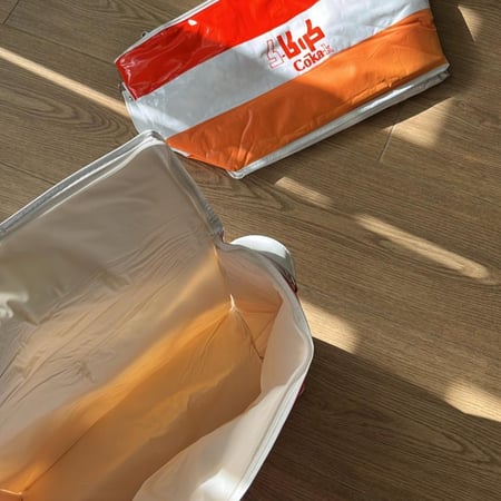 شنطة فنتج من اهداءات كعكي كولا