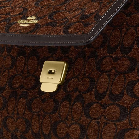 حقيبة إيتا فلاب من شينيل/ براند كونش