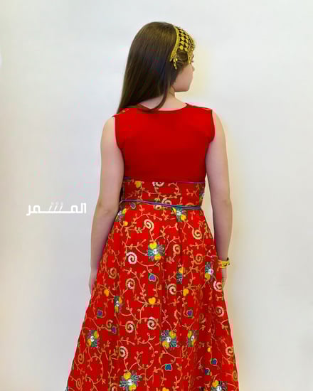 ساري هندي للأطفال – أحمر مزخرف | توب وتنورة | للقرقيعان