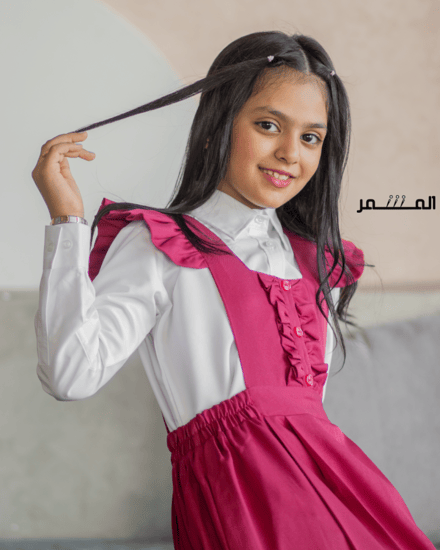 مريول وردي غامق -( زهراء )