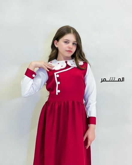 مريول وردي غامق - الرياض