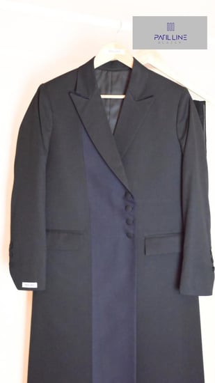 بليزر أسود بتداخل كحلي