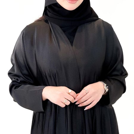 عبايه دبل كلوش حرير على كتان