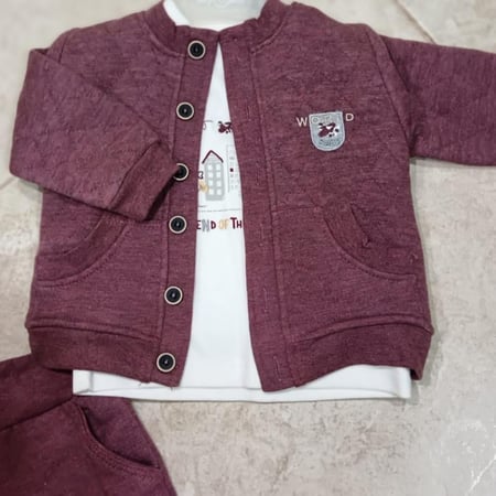 بدله ولادي مكونه من 3 قطع شتوي