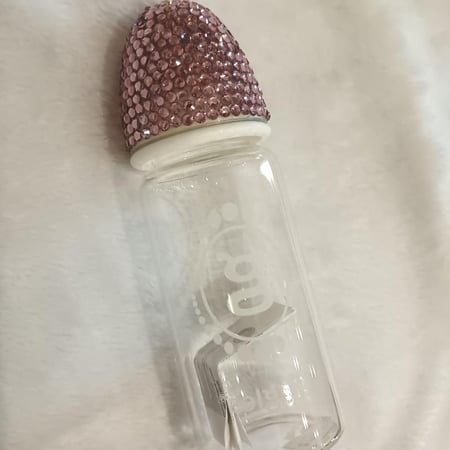 رضاعه اطفال زجاج  ب غطى كرستال وردي