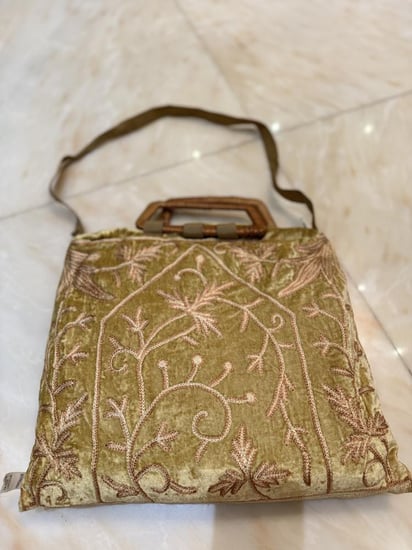 طقم شنطة صلاة كشميري شغل يدوي