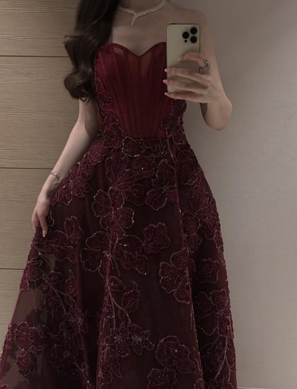 فستان سهرة طويل تول بيج مطرز بالزهور اللامعة - قصة A-line بدون أكتاف