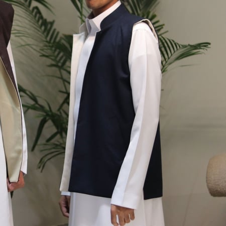 سديري رجالي  دبل فيس لون كحلي سكري مايل للبياض