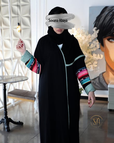 عبايه بألوان مميزه انيقه عمليه  قومي باختيار قماش عبائتك  لتصبح شتويه او صيفيه