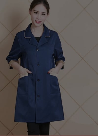 زي موحد للمشاغل والصالونات النسائيه أكمام طويله +2 جيوب كبيره + 4أزارير موديل رقم RAU003 شامل اللوقو.