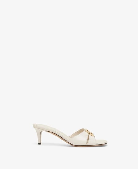 كعب فندي fendi