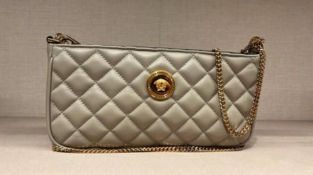 شنطة فرزاتشي/لون رمادي