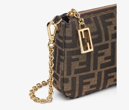 شنطة فندي fendi/باجيت