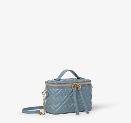 شنطة فندي fendi/فانيتي