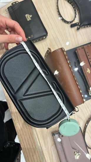 شنطة فالنتينو غارافاني