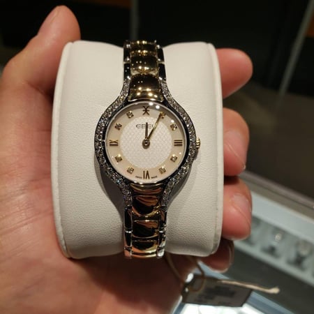 ساعة ايبيل/اللون مكس