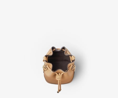 شنطة فندي fendi/مون تريزور