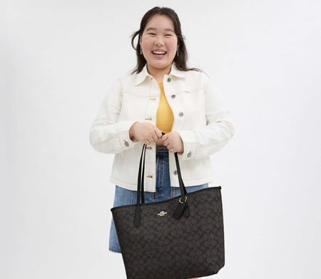 شنطة كوتش/توت باق