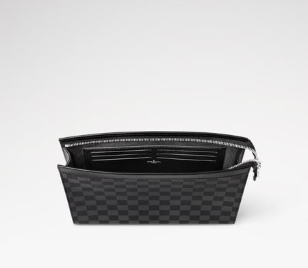 باوتش لوي فيتون