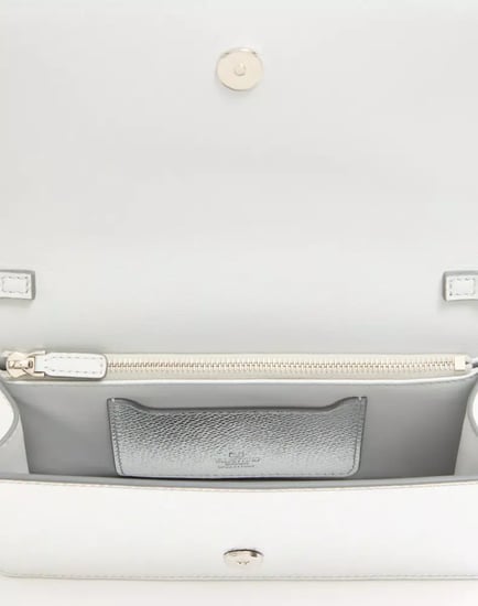 شنطة فالنتينو غارافاني