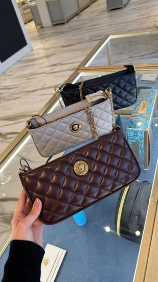 شنطة فرزاتشي/لون بني شكولاته