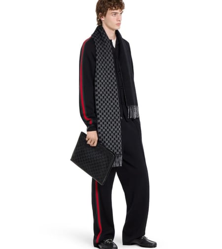 باوتش قوتشي gucci كبير
