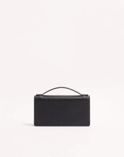 شنطة فالنتينو غارافاني