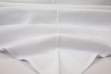 شماغ ابيض سابولون