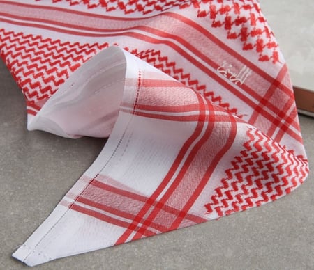شماغ المراسيم أحمر التميز الأول