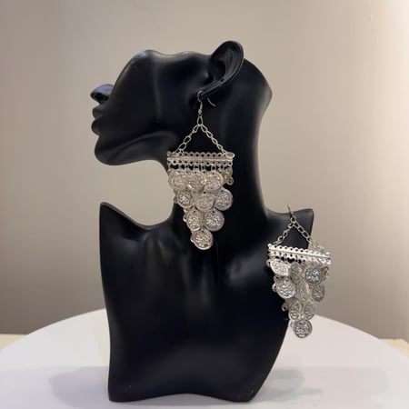 حلق اذن للرقص الشرقي