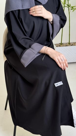 عبايه دبل فيس اسود/رمادي