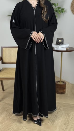 عباية حور