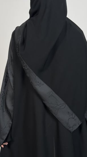 عباية أشجان