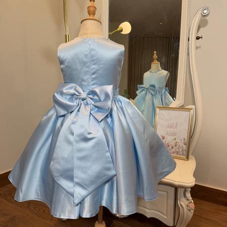 فستان فيروز