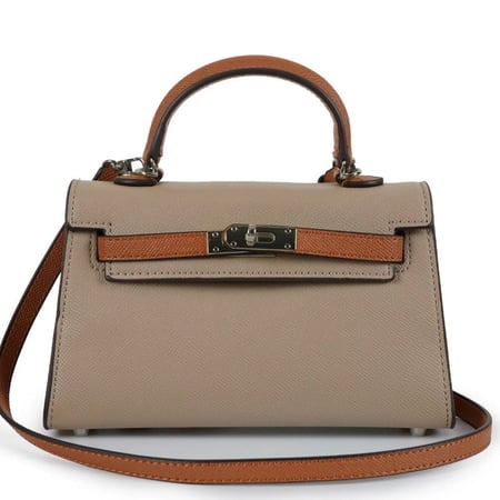 Kelly 22cm