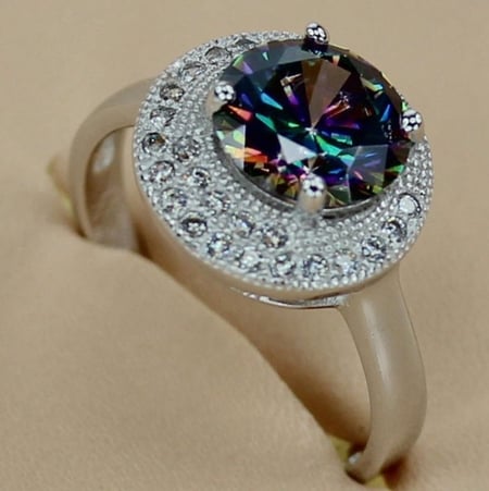 خاتم نسائي مطلي بالفضة ومزين بالزركون مقاس 7.25 أمريكي