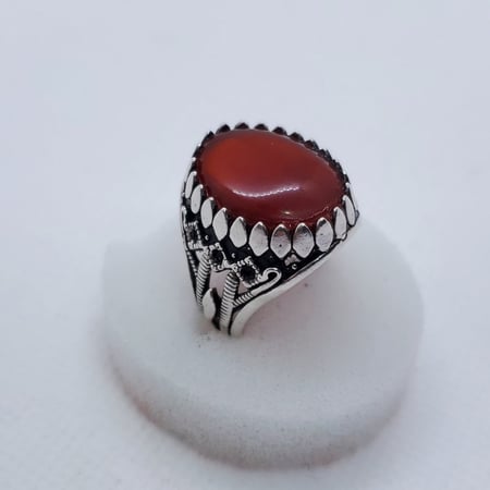 خاتم  فضة عقيق يمني أحمر - ياقوت ستور