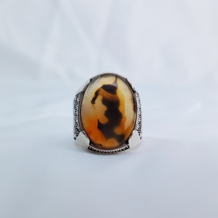 خاتم  فضة عقيق يمني مصور مميز ونادر وطواط (خفاش)