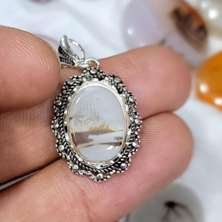 قلادة نادرة عقيق يمني مشّجر