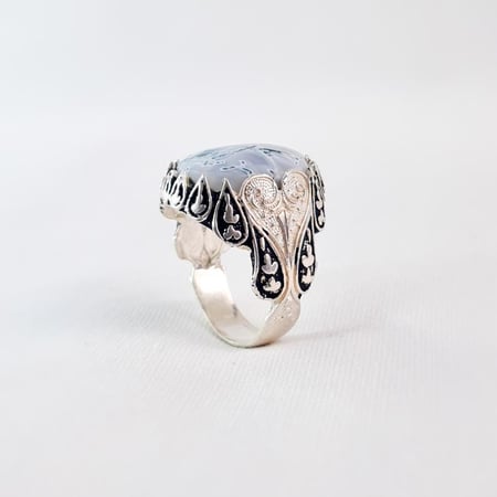 خاتم فضة على عقيق يماني طحلبي سماوي