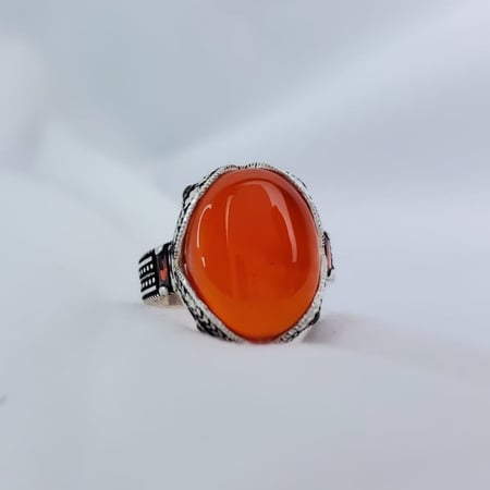 خاتم فضة نجراني مع عقيق يمني