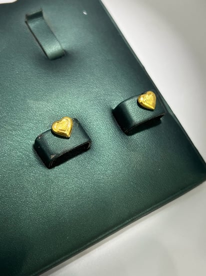 حلق القلب ذهب عيار18 ناعم و انيق للهدايا بوابة.5