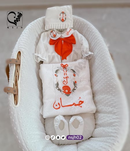 لبس مولوده و بطانية سرير تطريز