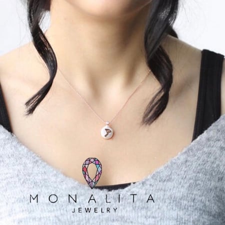 سلاسل الأحرف العربية الأنيقة , اللون روز جولد (LA1) .