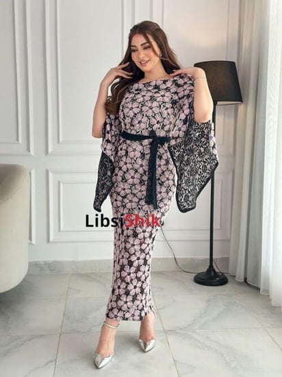 فستان طويل كم