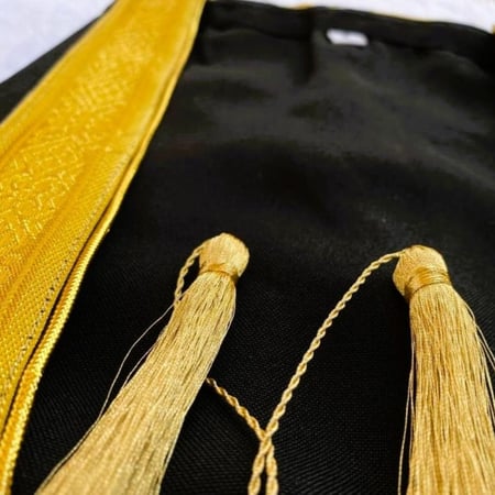 منسوجات الشرق النادر السادة بخصومات كبيرة للمصممين والمبدعين